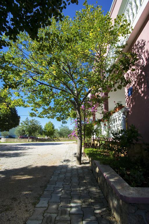 Apartments Zile Starigrad Paklenica Zewnętrze zdjęcie