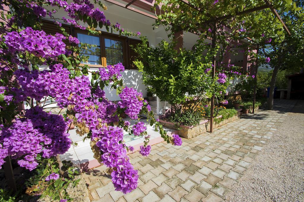 Apartments Zile Starigrad Paklenica Zewnętrze zdjęcie