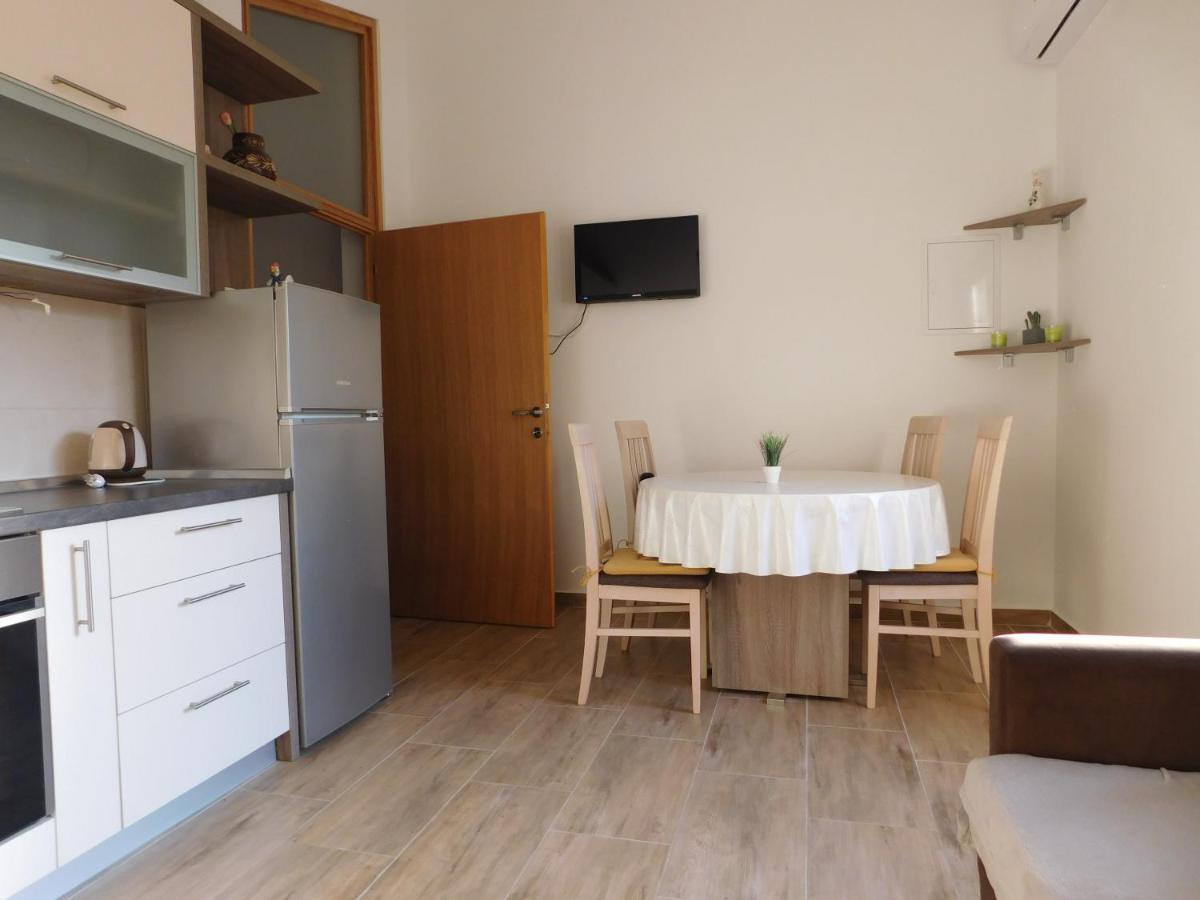 Apartments Zile Starigrad Paklenica Zewnętrze zdjęcie