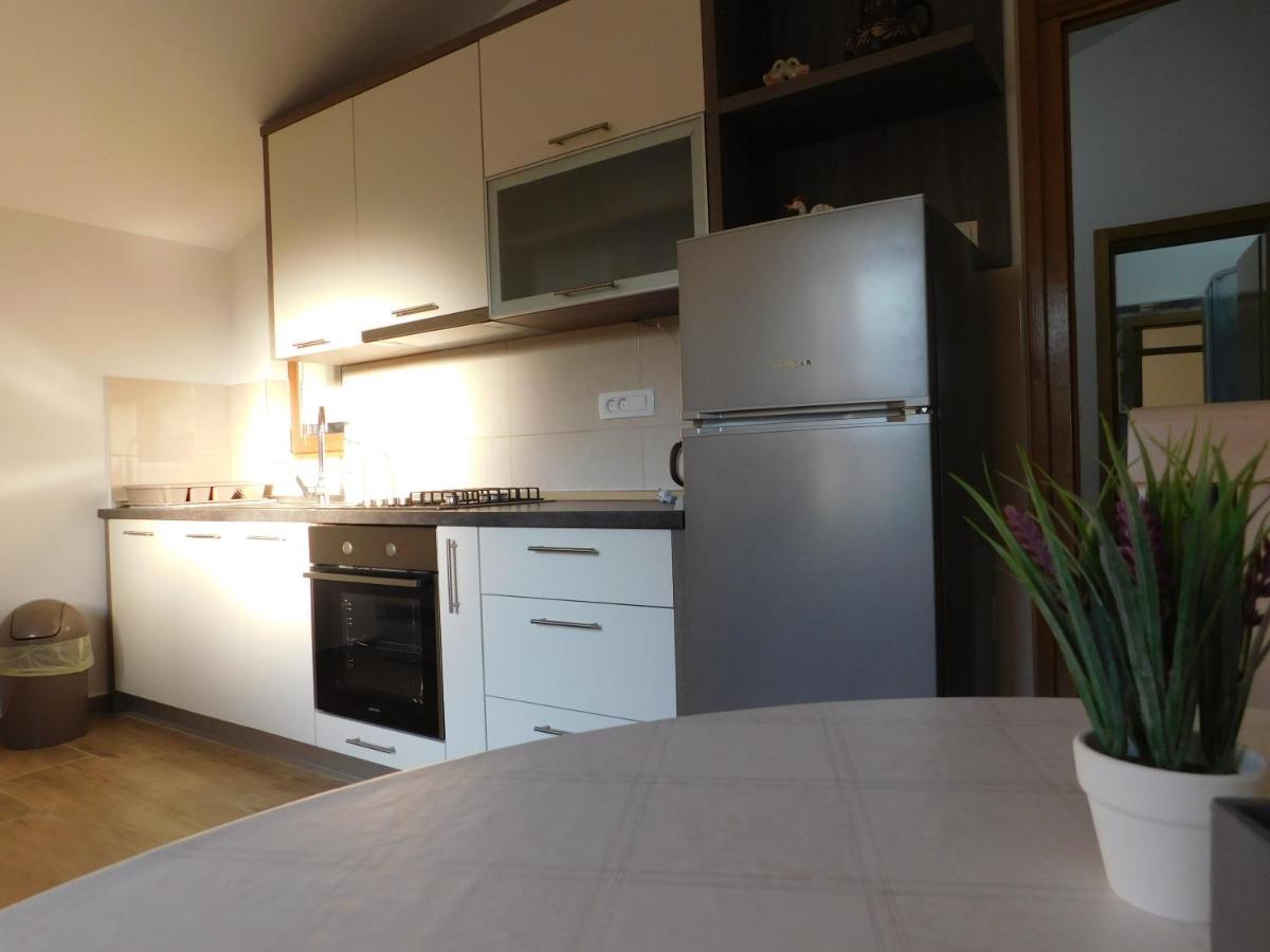 Apartments Zile Starigrad Paklenica Zewnętrze zdjęcie