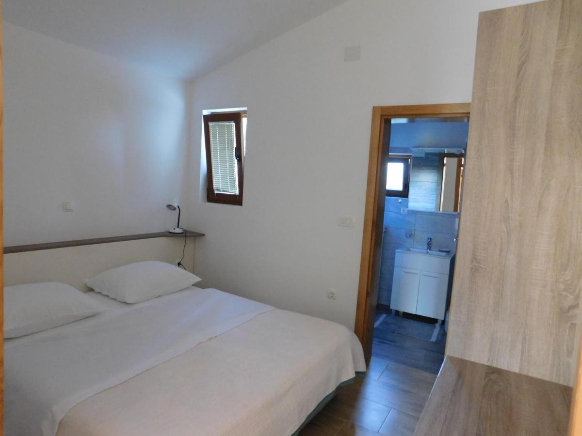 Apartments Zile Starigrad Paklenica Zewnętrze zdjęcie